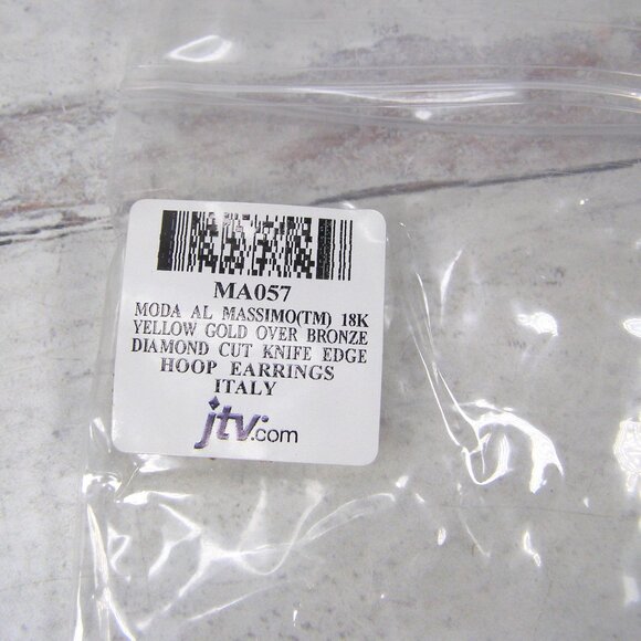 Moda Al Massimo 18K Gold Over Bronze Diamond Cut Large Hoop Earrings Unworn - Picture 3 of 6